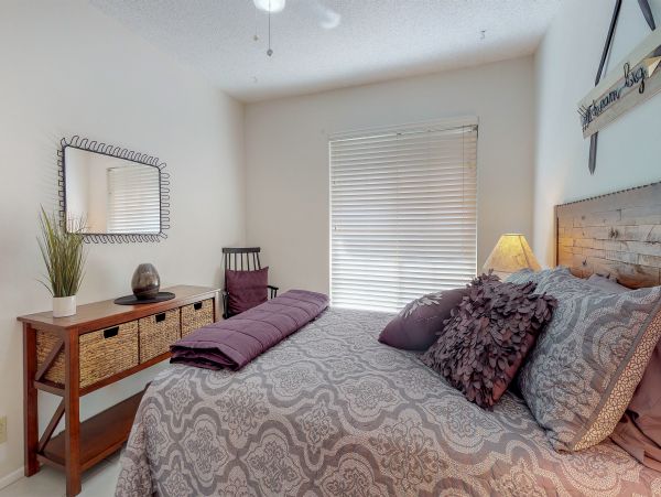 Palm Desert Home 983940