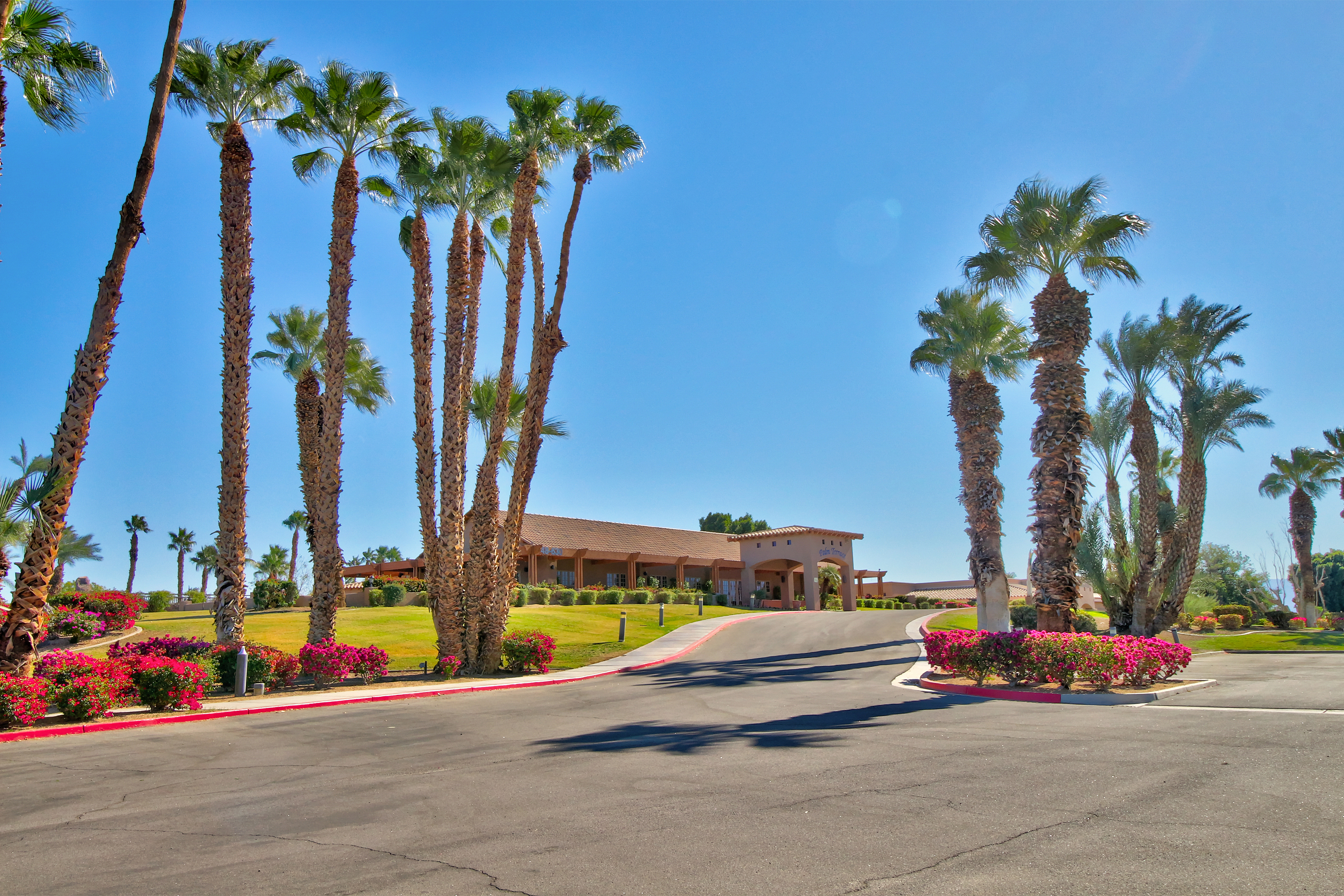 Palm Desert Home 983940