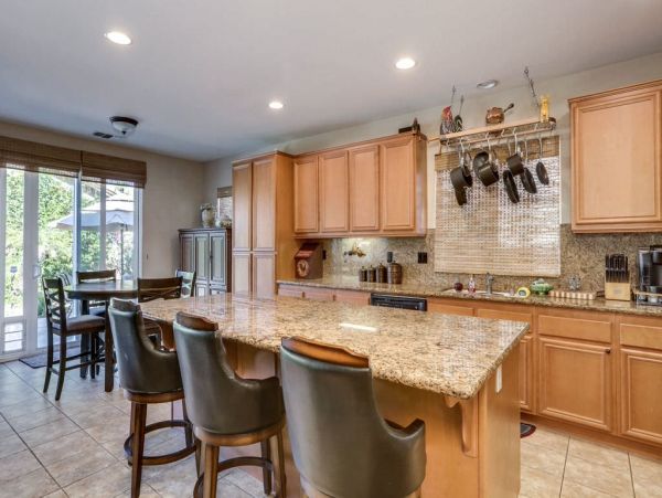 Palm Desert Home 983941