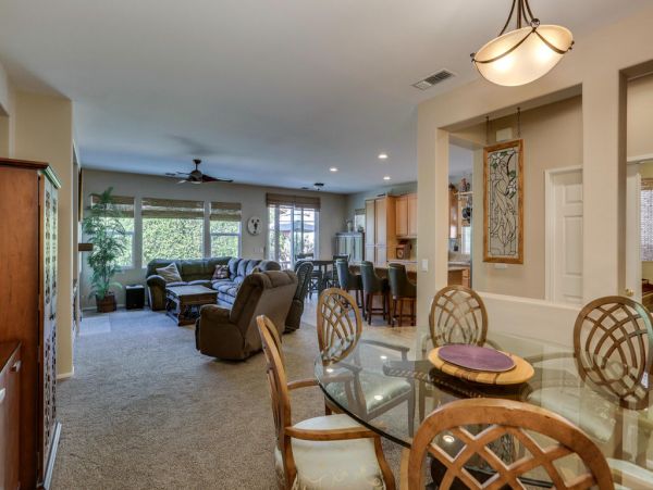 Palm Desert Home 983941