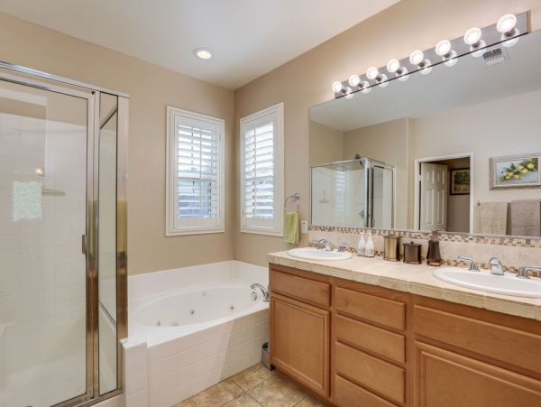 Palm Desert Home 983941