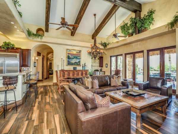 Palm Desert Home 983942