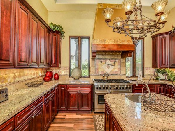 Palm Desert Home 983942