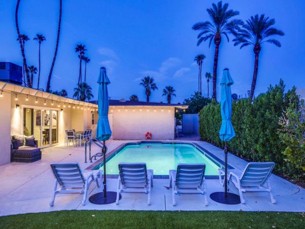 Palm Desert Home 983945