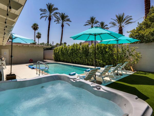 Palm Desert Home 983945
