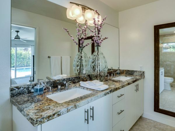 Palm Desert Home 983945