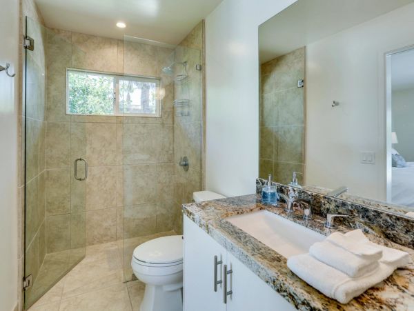 Palm Desert Home 983945