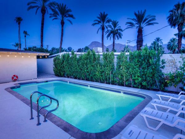 Palm Desert Home 983945