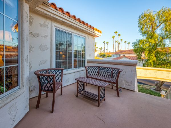 Palm Desert Home 983946