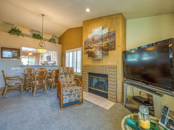 Palm Desert Home 983946
