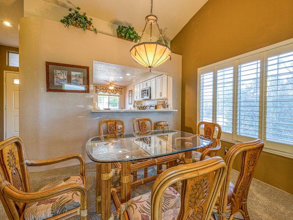 Palm Desert Home 983946