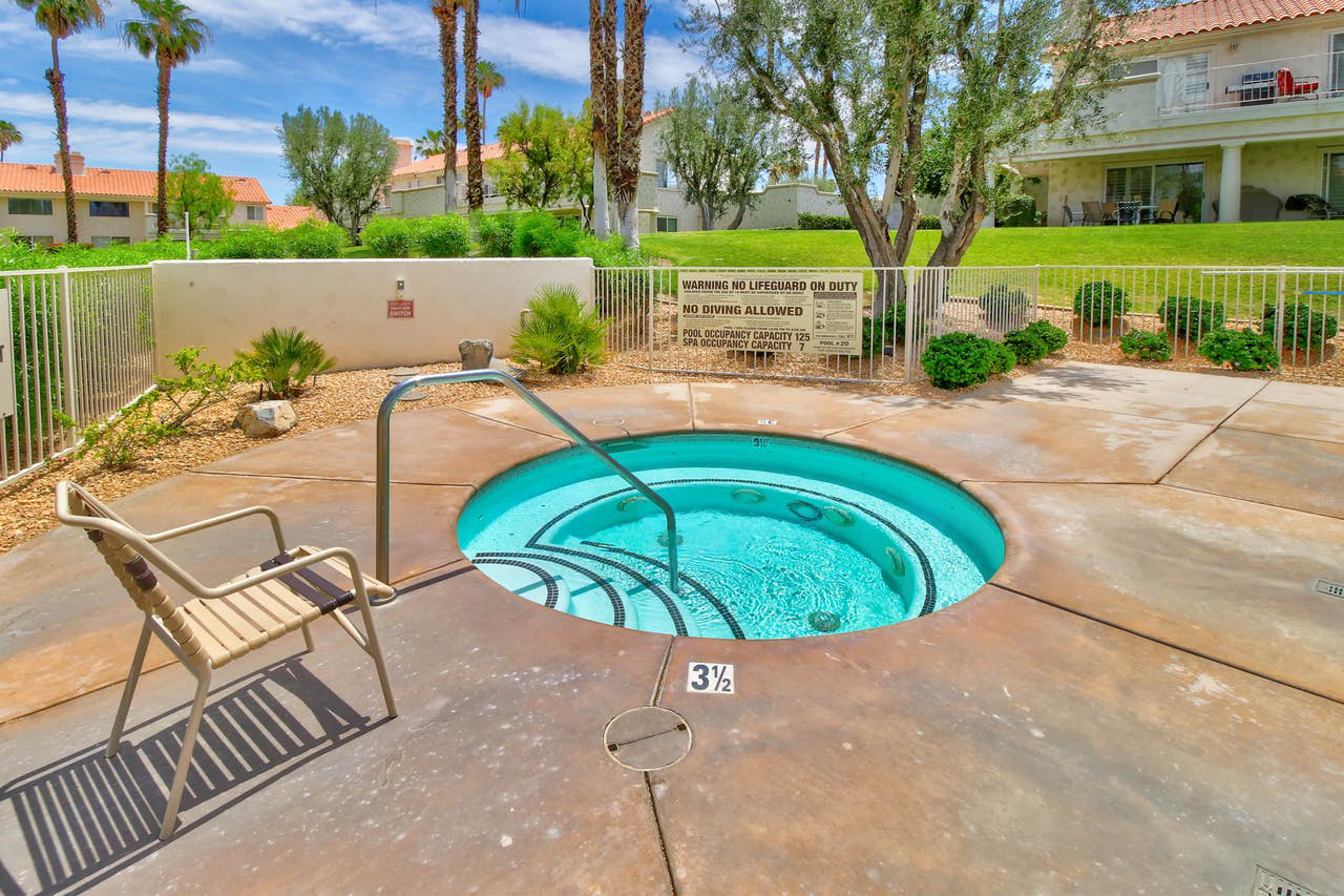 Palm Desert Home 983946