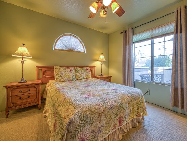 Palm Desert Home 983946