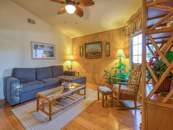 Palm Desert Home 983946