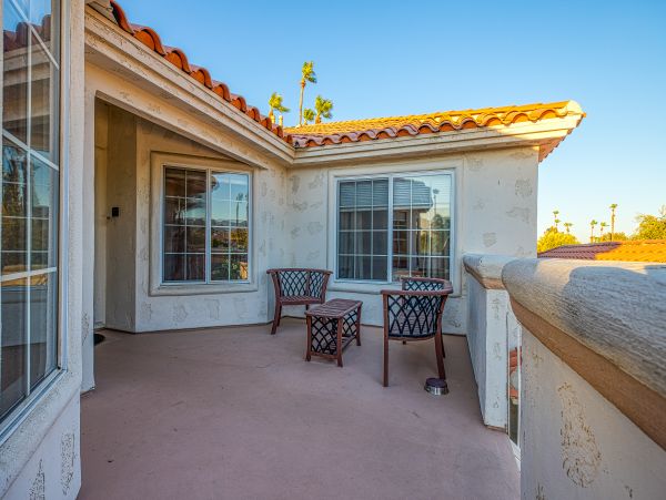 Palm Desert Home 983946