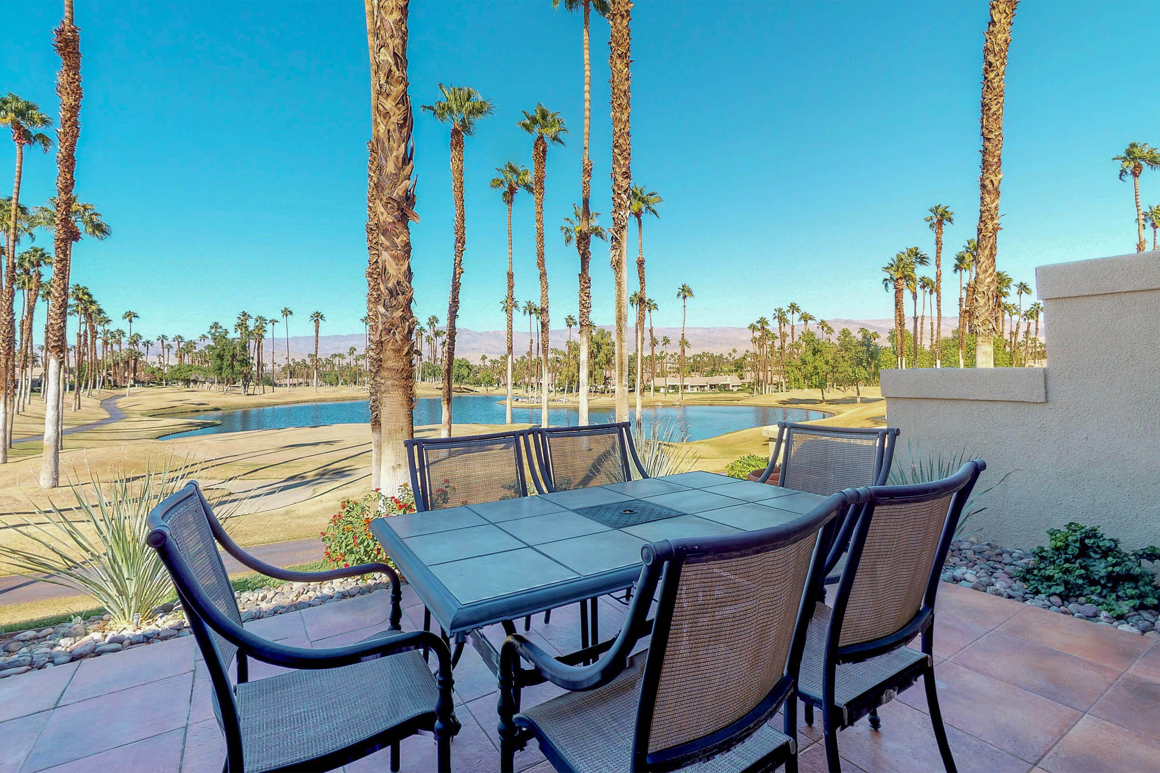 Palm Desert Home 983947