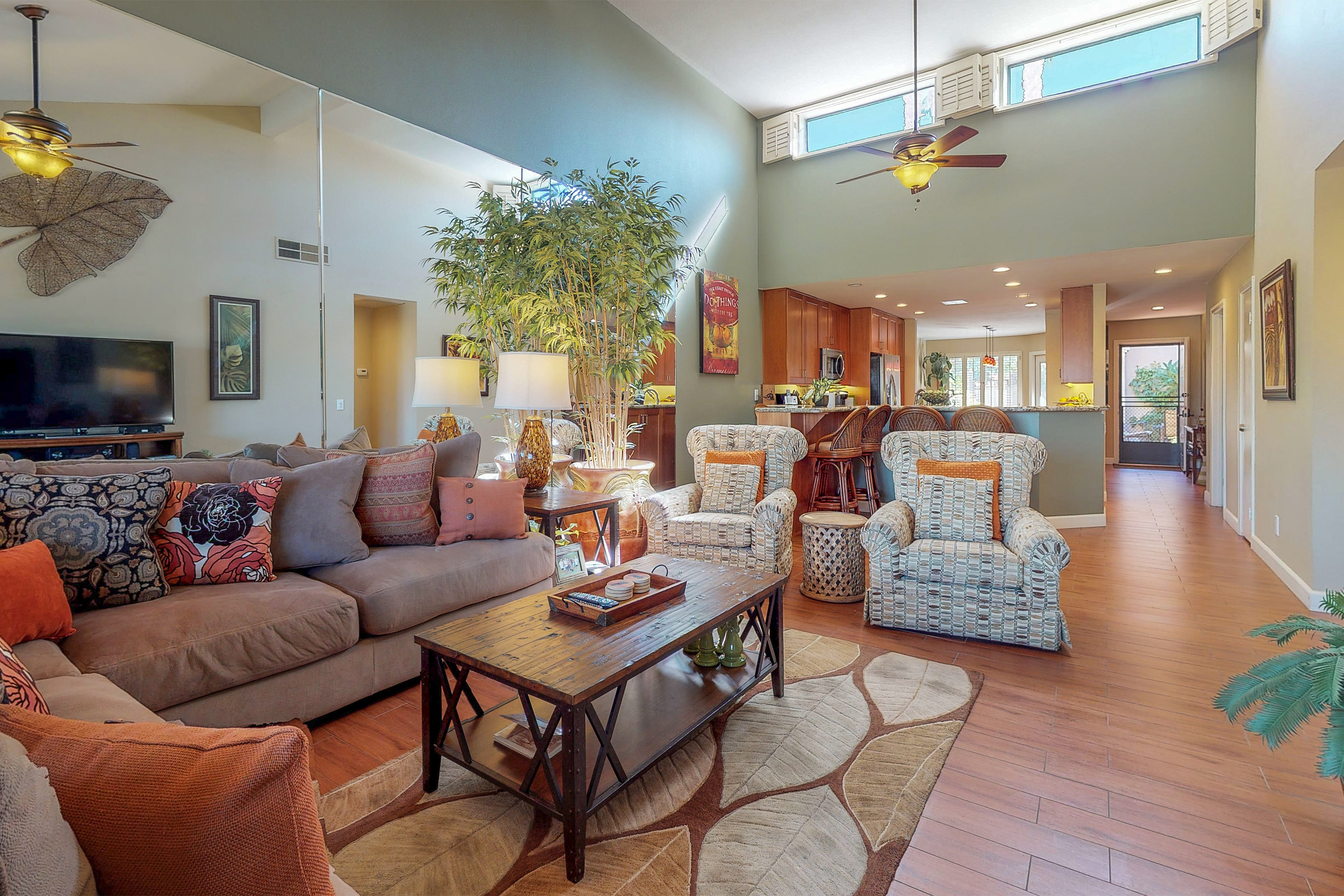 Palm Desert Home 983947