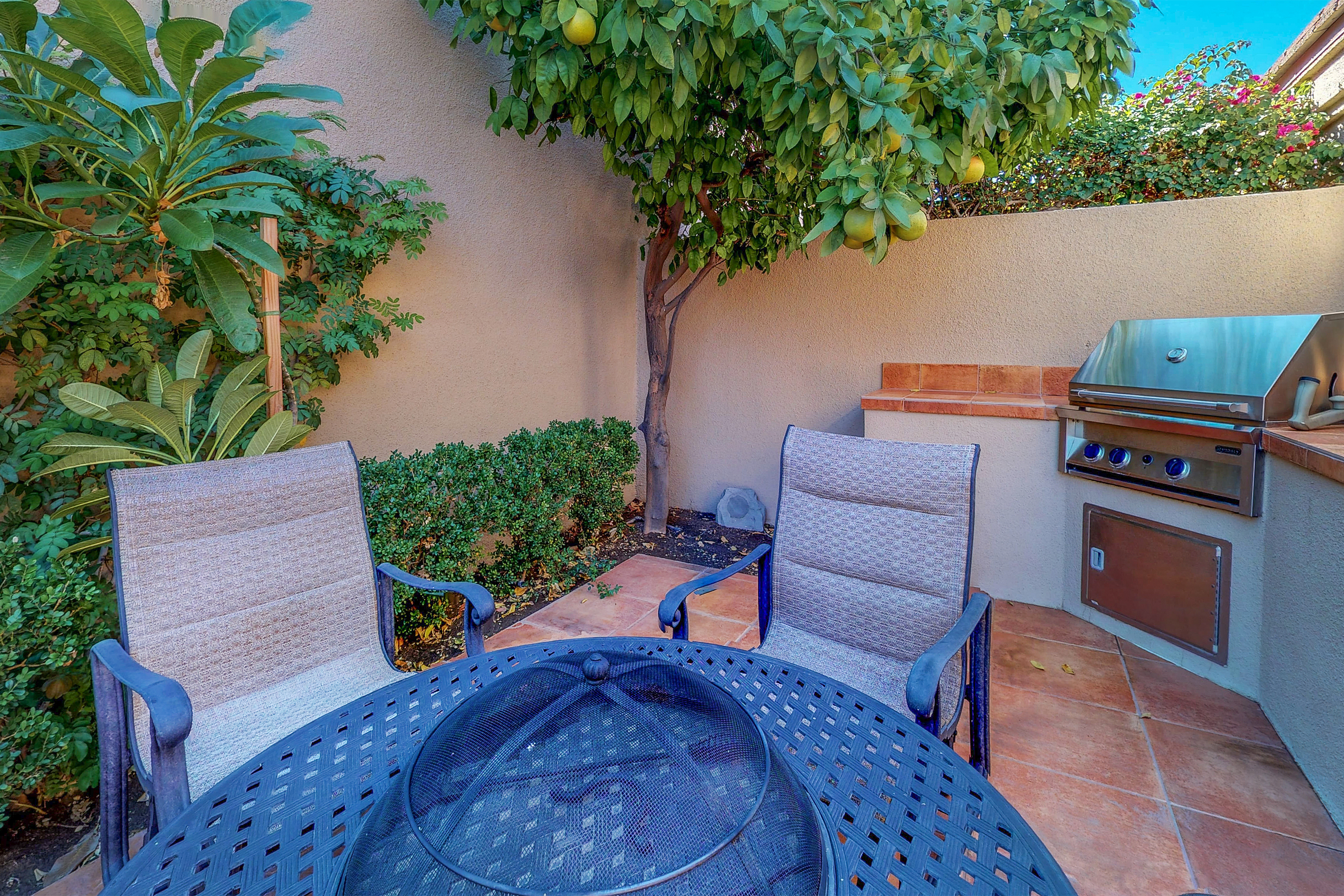 Palm Desert Home 983947