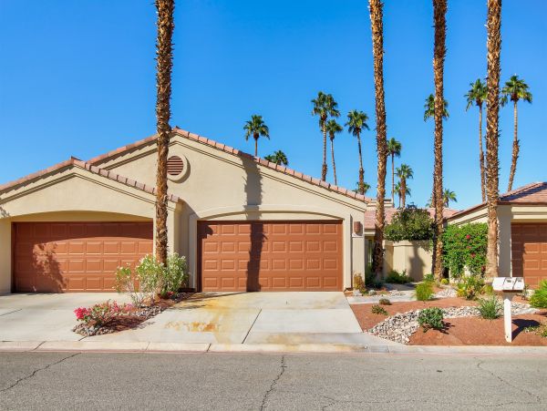 Palm Desert Home 983947