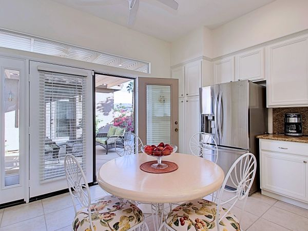 Palm Desert Home 983948
