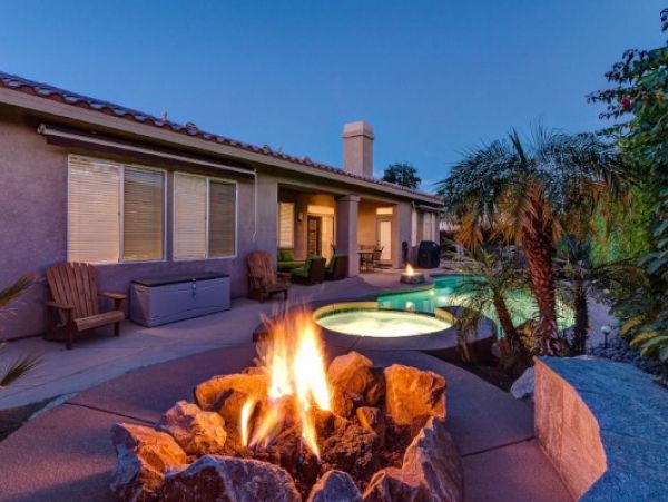 Palm Desert Home 983948