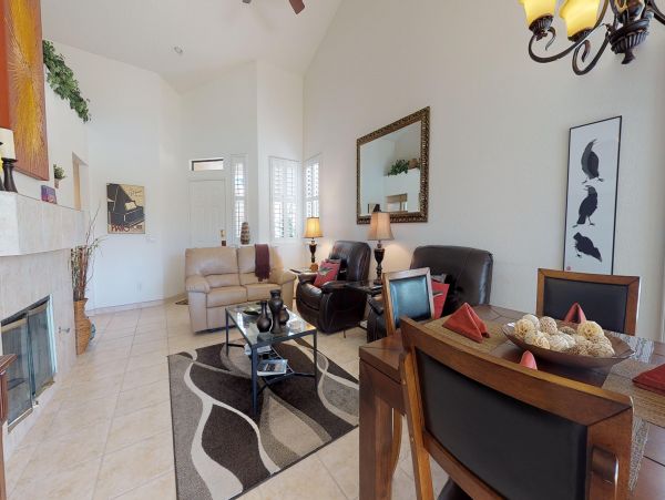 Palm Desert Home 983949