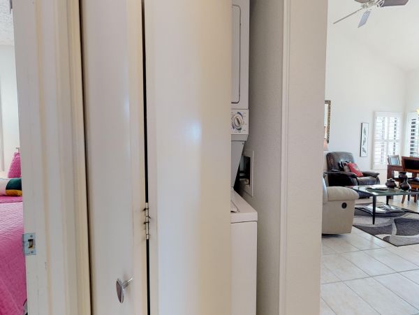 Palm Desert Home 983949