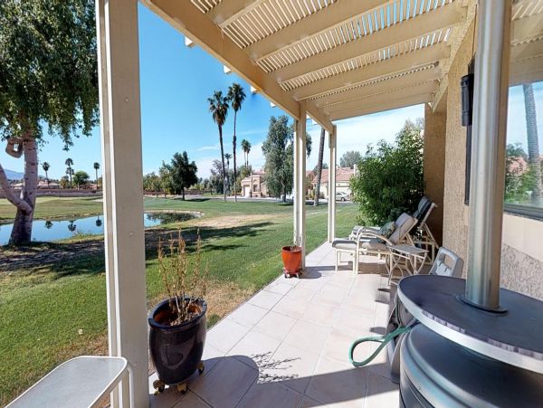 Palm Desert Home 983949