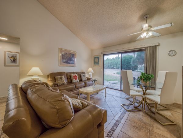 Palm Desert Home 983950