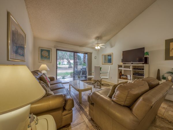 Palm Desert Home 983950