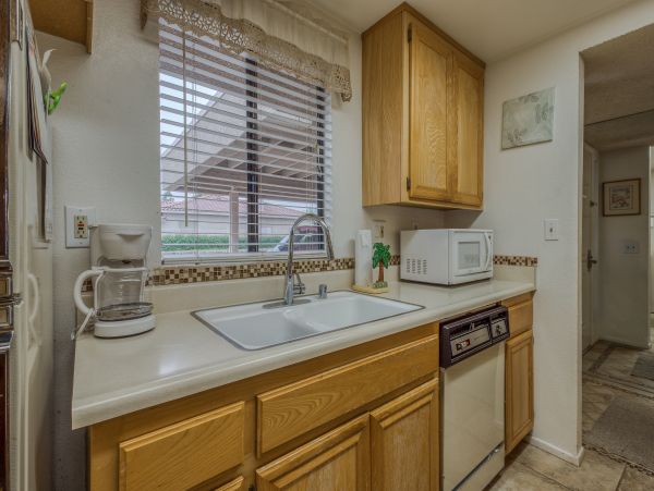 Palm Desert Home 983950