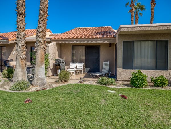 Palm Desert Home 983950