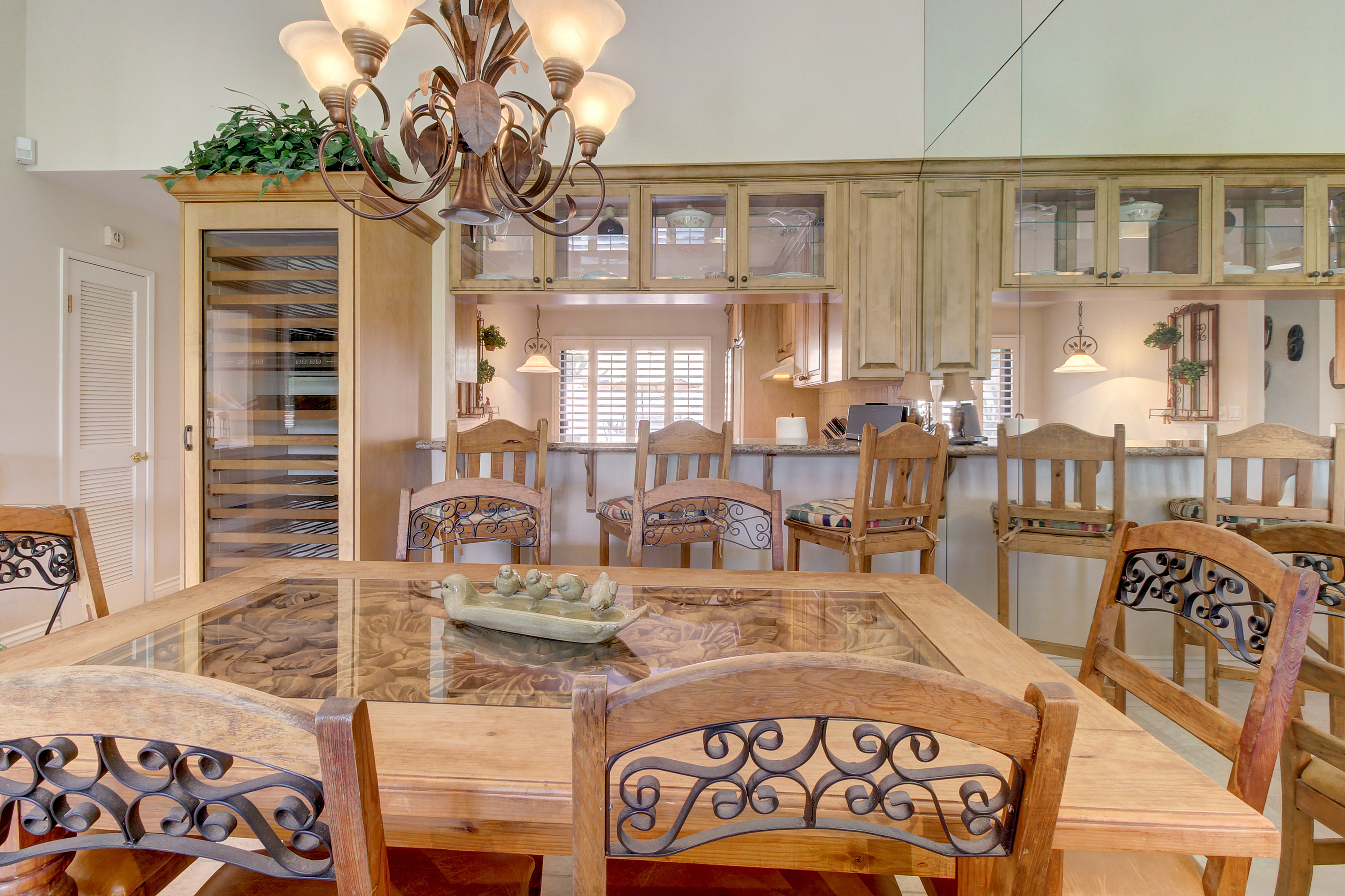 Palm Desert Home 983951