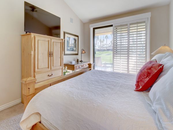 Palm Desert Home 983951