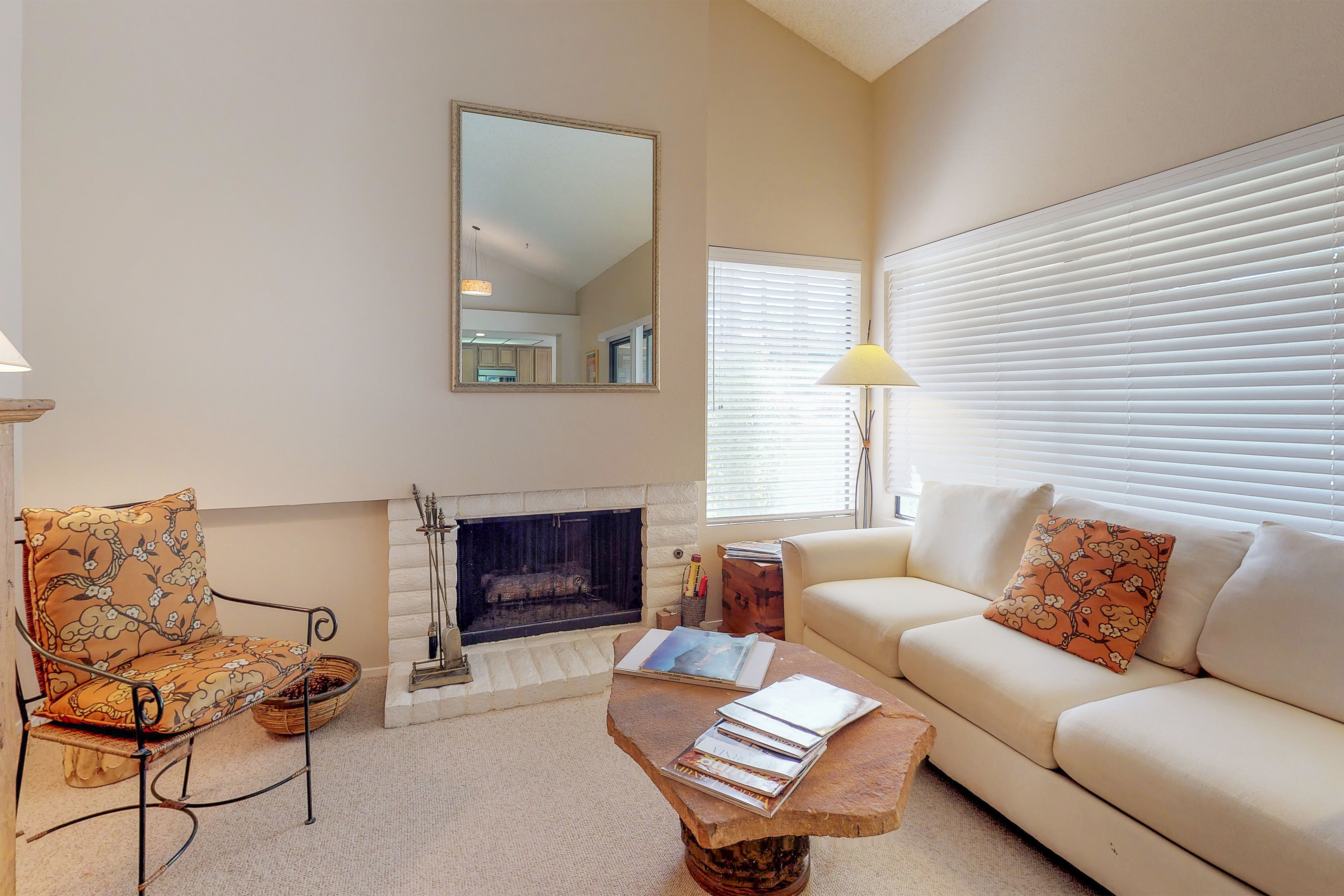Palm Desert Home 983952