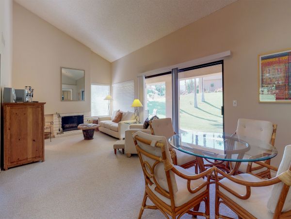 Palm Desert Home 983952