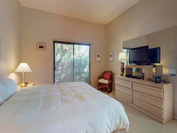 Palm Desert Home 983952