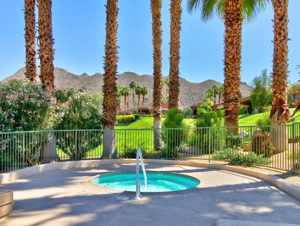 Palm Desert Home 983952