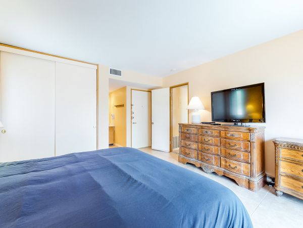 Palm Desert Home 983953