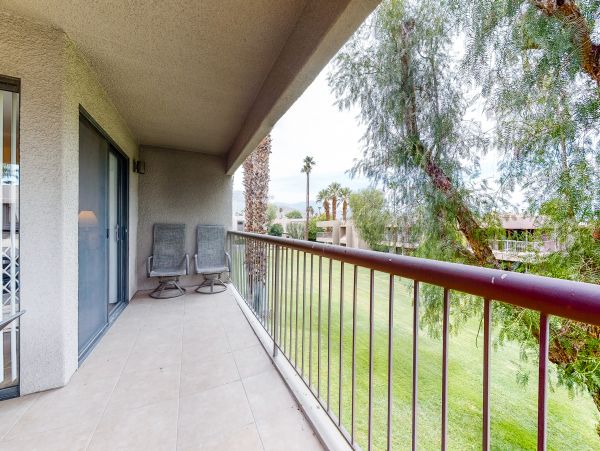 Palm Desert Home 983953