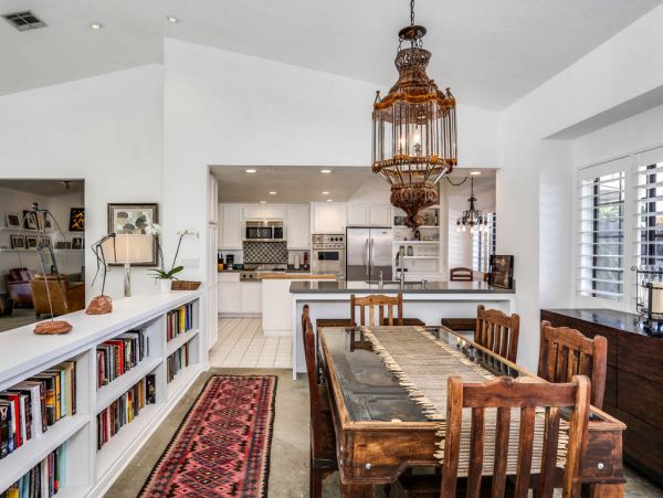 Palm Desert Home 983954