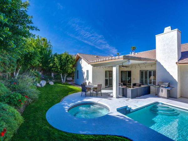 Palm Desert Home 983954