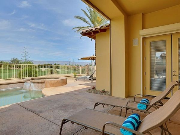 Palm Desert Home 983955