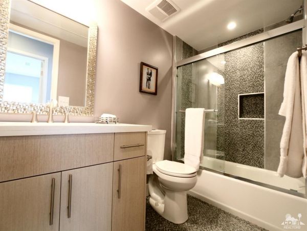 Palm Desert Home 983957
