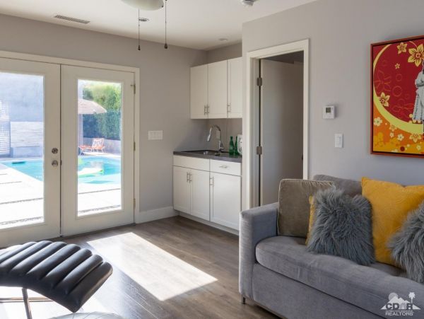 Palm Desert Home 983957