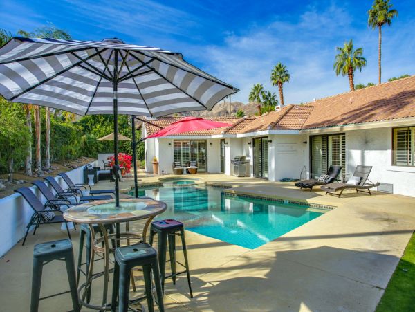 Palm Desert Home 983958