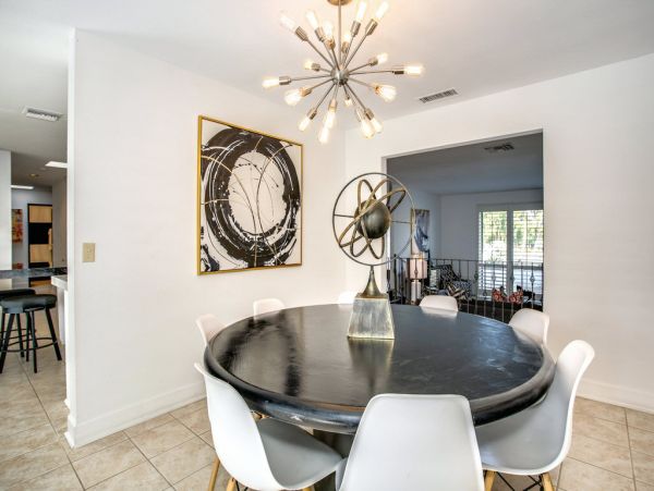 Palm Desert Home 983958