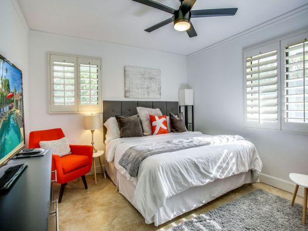 Palm Desert Home 983958