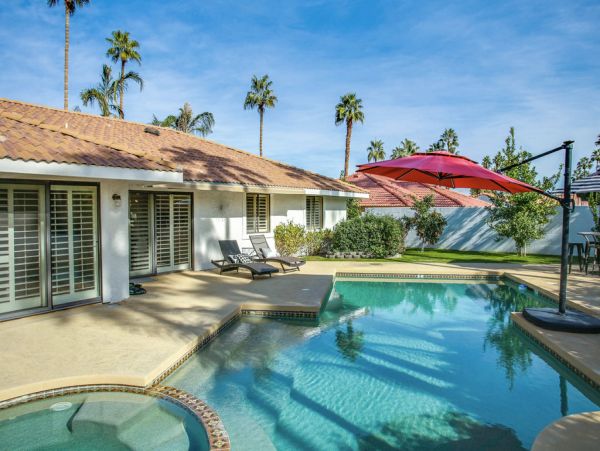 Palm Desert Home 983958
