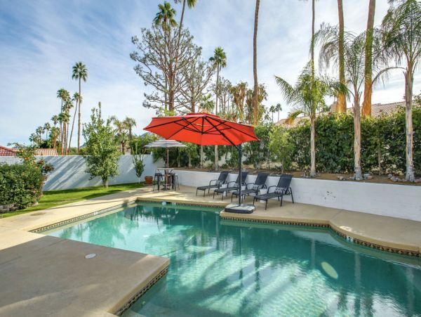 Palm Desert Home 983958